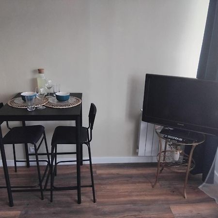 Studio Hyeres Port Et Iles D'Or. Екстер'єр фото